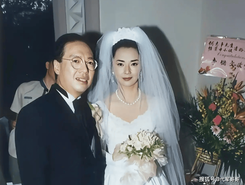 原創67歲胡慧中近況曝光！變賣房產救老公出獄，如今200斤女兒讓她牽掛